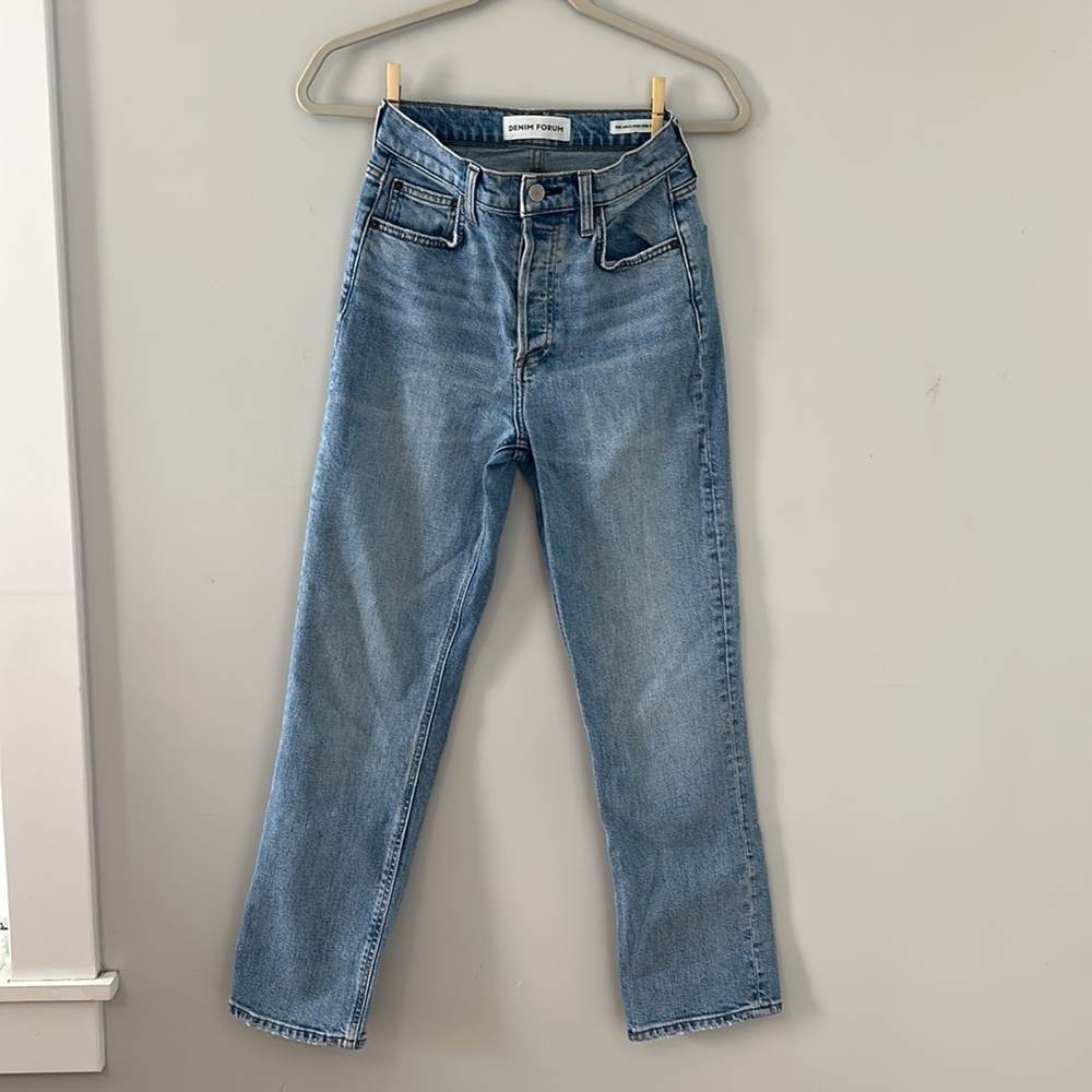 Denim Forum/ Aritzia- The Arlo Hi-Rise Straight Jean
